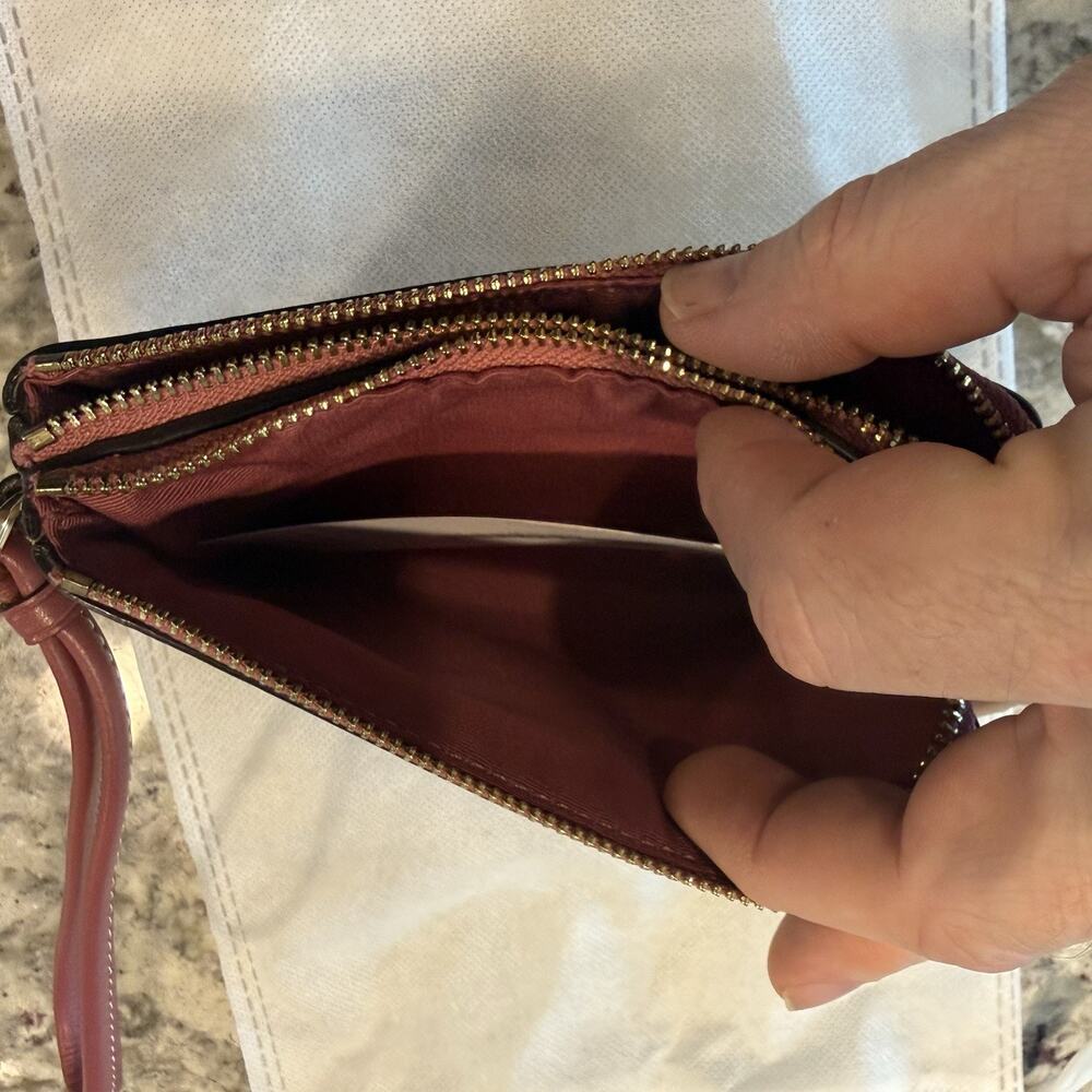 Coach Wallet. Authentic - Picture 5 of 6